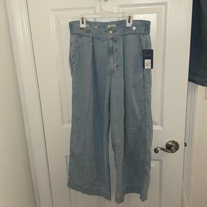 Universal Thread Trouser